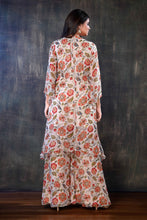 Load image into Gallery viewer, Floral Printed Co-ord Set With Thread Work On The Neckline
